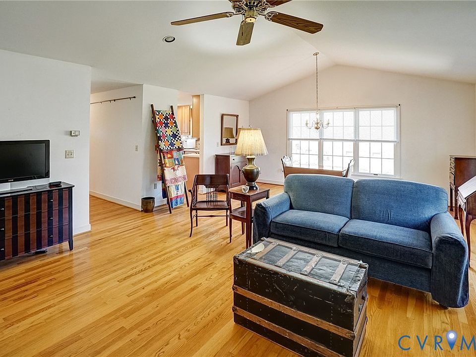 1st image of 4908 Breckstone Pl