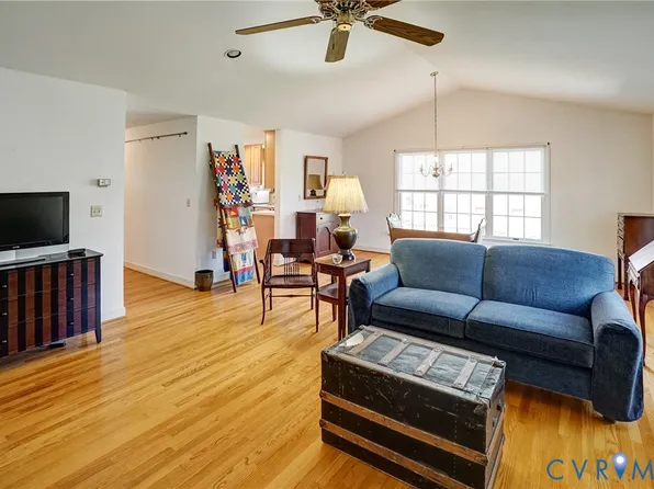 4908 Breckstone Pl, North Chesterfield, VA 23234