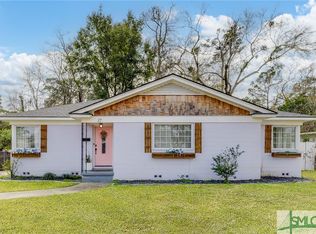 17 Linden Dr, Savannah, GA 31405