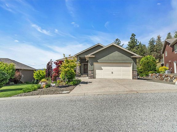 2nd image of 2040 Rosealee Ln #2