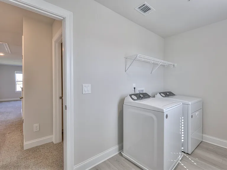 118 Fernbank Ln — Photo 22