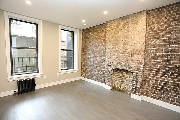 1st image of 65 Saint Marks Pl APT 4