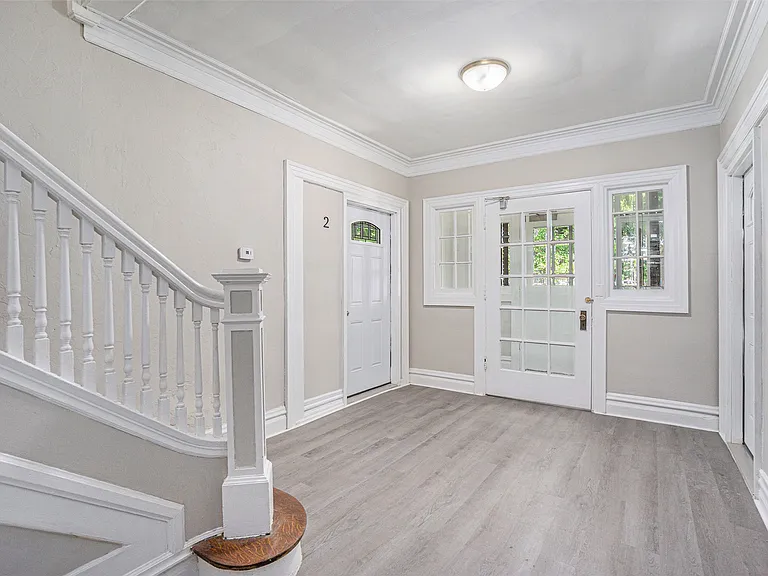258 Capital Ave NE #3 — Photo 11