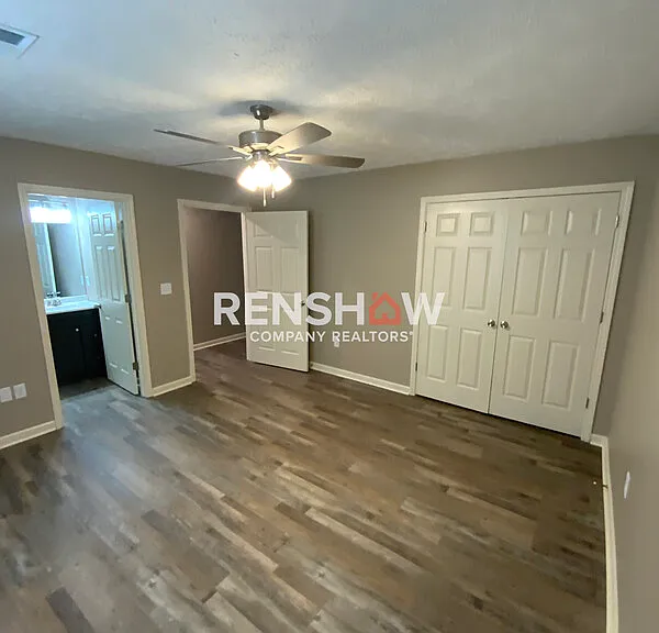 137 Hawthorne Ave — Photo 14