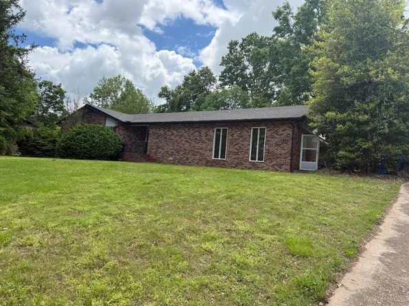 1210 Speer Dr, Harrison, AR 72601