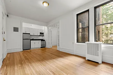 Rented by Cooper & Cooper Real Estate