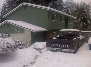 19500 66th Ave NE, Kenmore, WA 98028