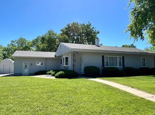 201 McArthur Dr, Albert Lea, MN 56007