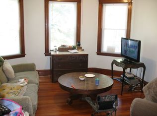 12 Evergreen Sq #21, Somerville, MA 02143