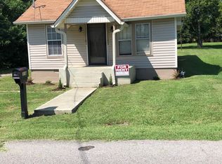 319 Sycamore St, Lebanon, TN 37087