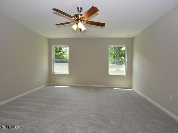 3rd image of 502 WINTER Street