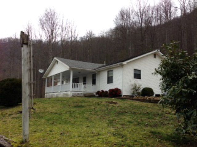 1st image of 138 Johnson Dr