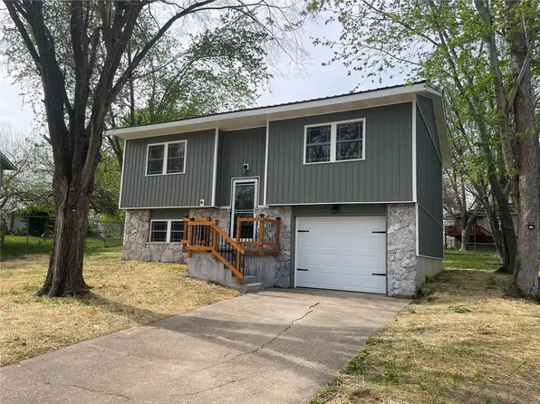 108 Belmont Dr, Rolla, MO 65401