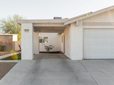 3930 Calle Esquina, Paradise, NV, 89103