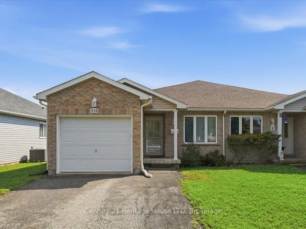 210 Oakcrest Ave, Welland, ON L3C 7K3