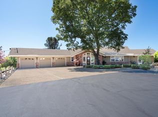 4451 Parque Del Robles Cir, Camino, CA 95709