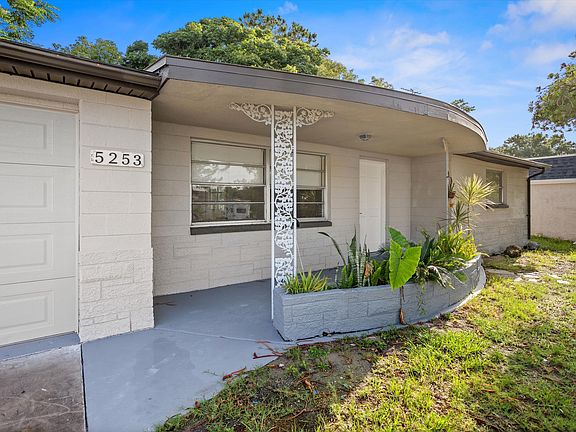 4th image of 5253 Skyland Dr