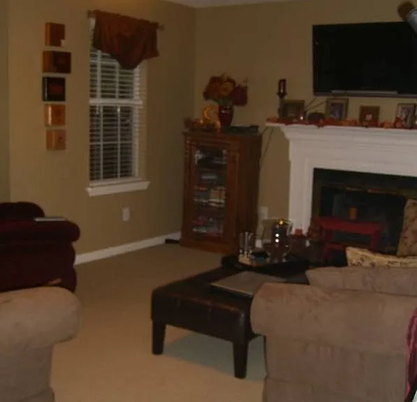 100 Algrave Way — Photo 3