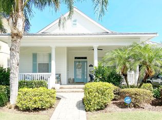 403 Manns Harbor Dr, Apollo Beach, FL 33572
