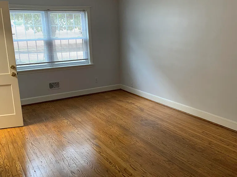 120 Cox Ave #3 — Photo 9