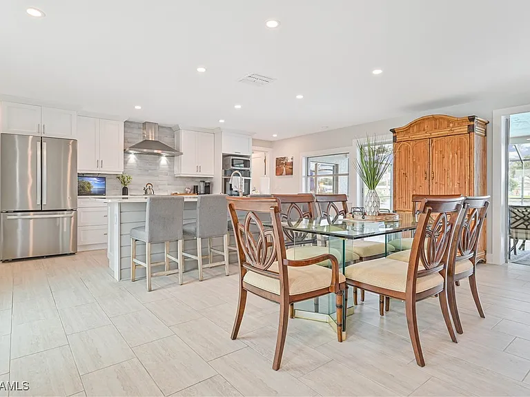 13840 Sleepy Hollow Ln — Photo 13
