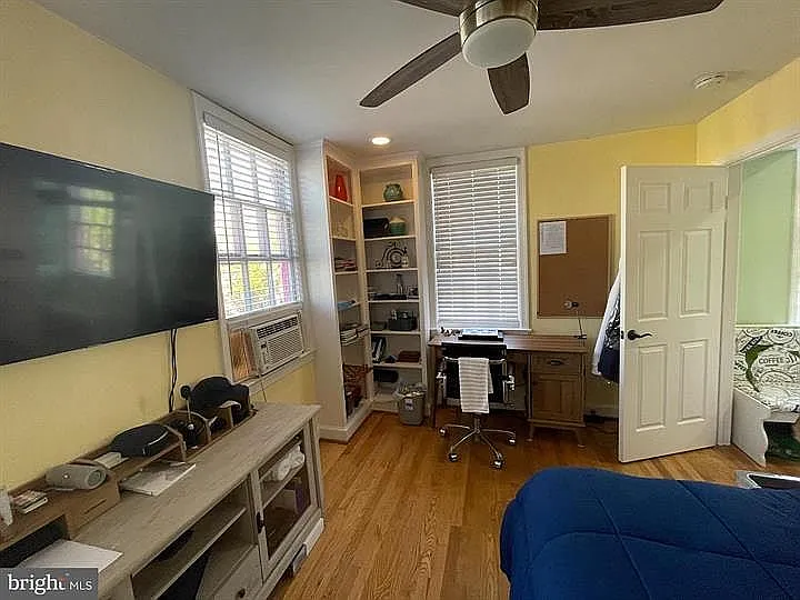 3426 O St NW — Photo 8