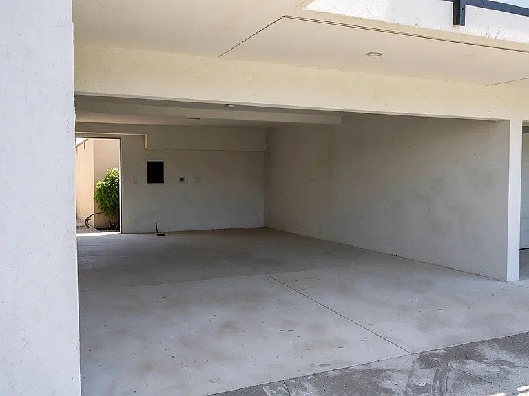 5921 Woodruff Ave #1 — Photo 6