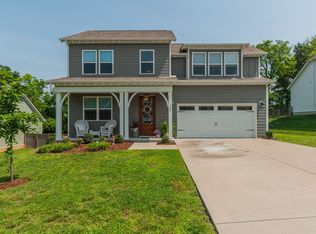 588 Davis Valley Dr, Columbia, TN 38401