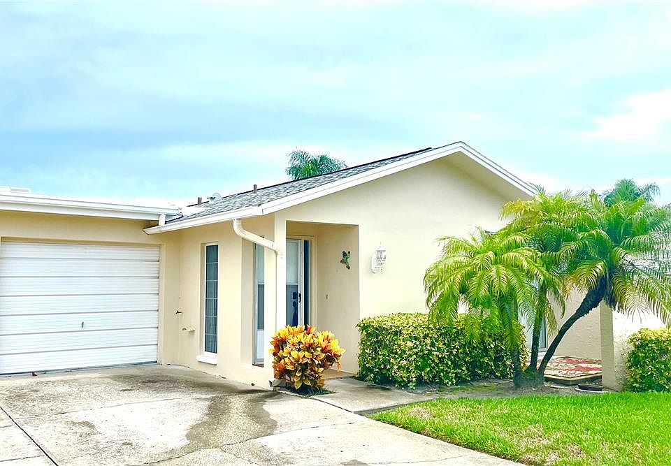 1st image of 2828 HIGHLANDS BOULEVARD Unit "D"