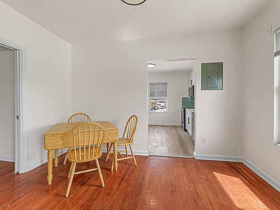 3rd image of 1008 Strawbridge