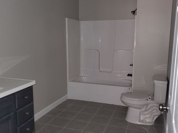 567 Dupont Rd #11, Morgantown, WV 26501