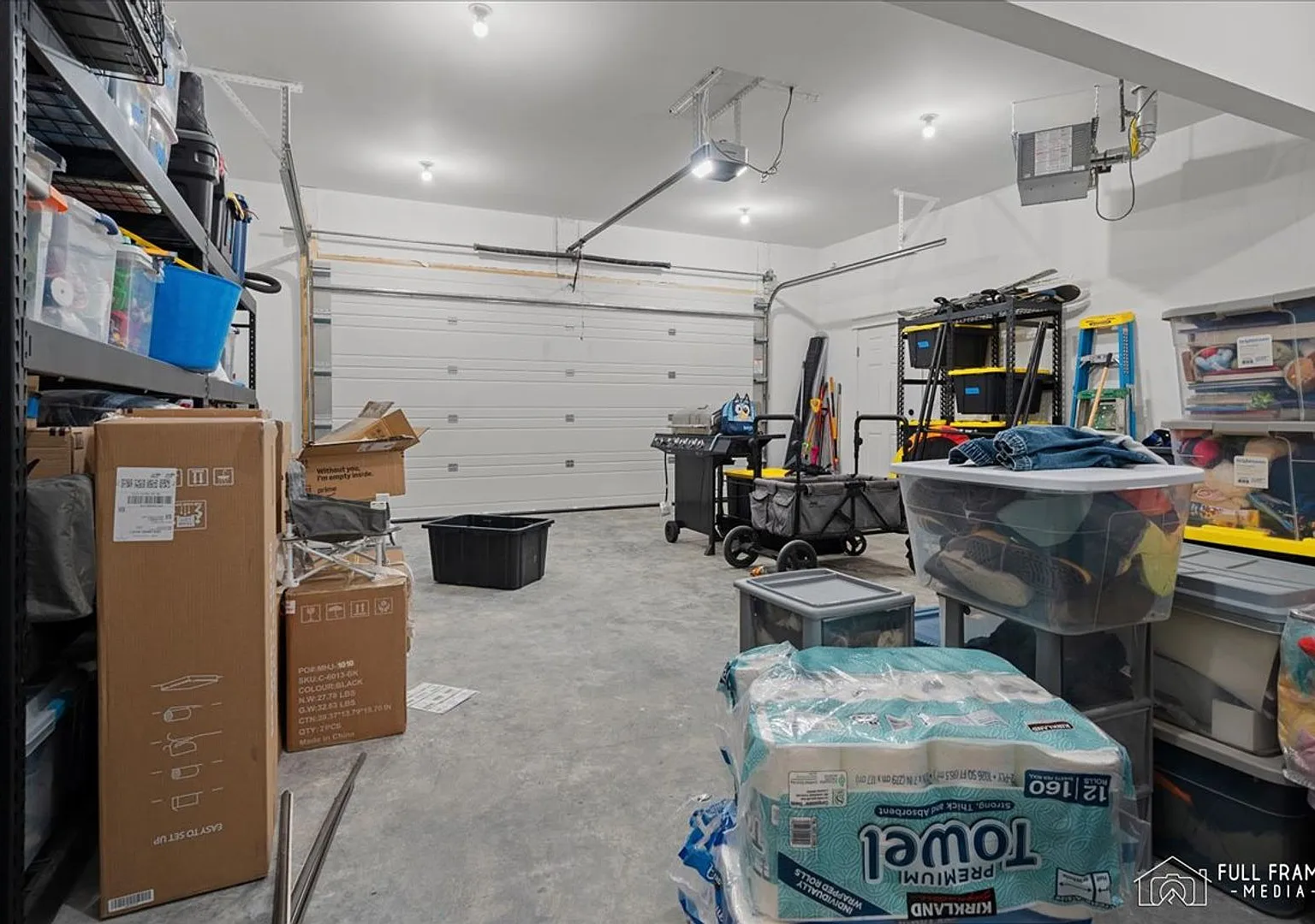 7442 N Paw St — Photo 4