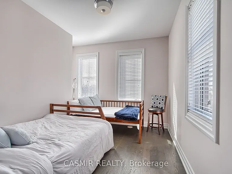 9873 Keele St — Photo 30