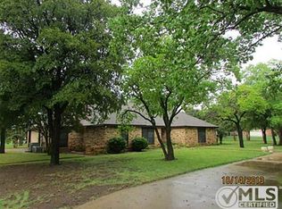 531 Allen Ln, Midlothian, TX 76065