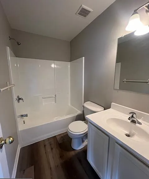 8828 Erie Ave #A — Photo 12