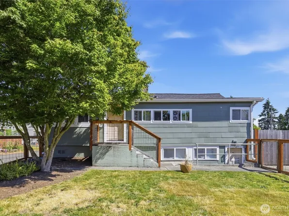 214 E 68th Street, Tacoma, WA 98404