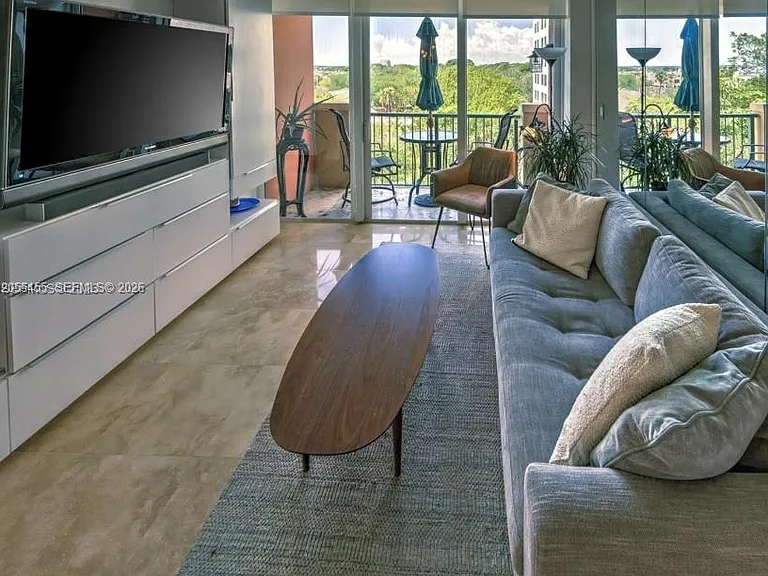 2951 S Bayshore Dr #712 — Photo 1