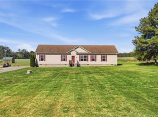 22300 Medicine Springs Rd, Courtland, VA 23837