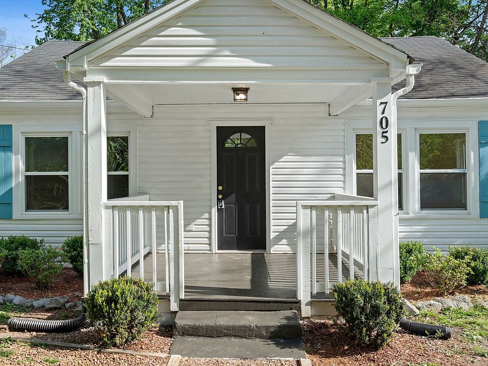 1st image of 705 Williams Ln