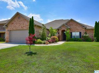 142 Hardiman Place Ln, Madison, AL 35756