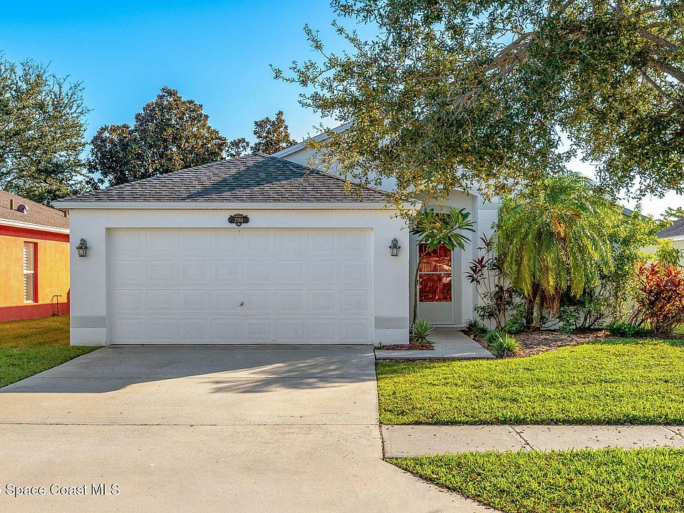 1st image of 2366 Deercroft Dr
