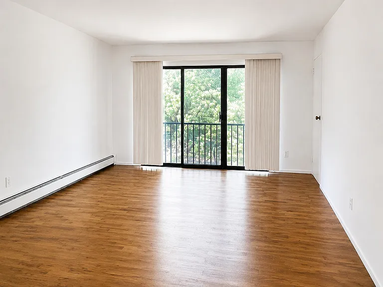 238 Collignon Way #2B — Photo 8
