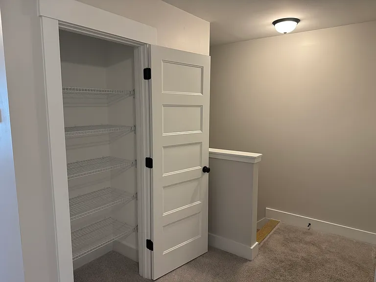 43 Aspen Rd — Photo 28