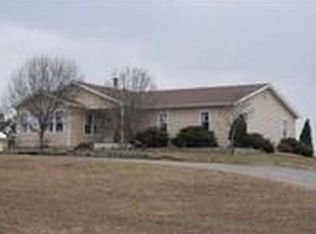665 Swamper Rd, Crab Orchard, KY 40419