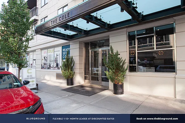 Rented by The Blueground | media 31