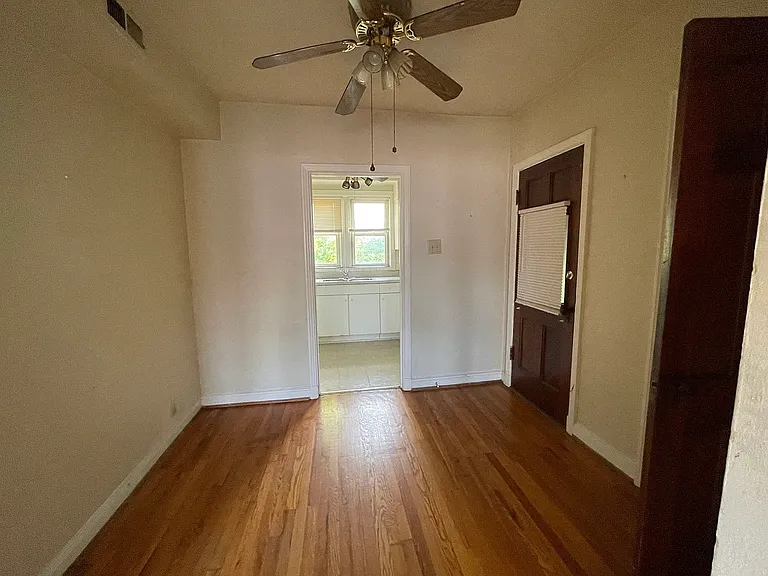 1228 Bellevue Ave #2W — Photo 7