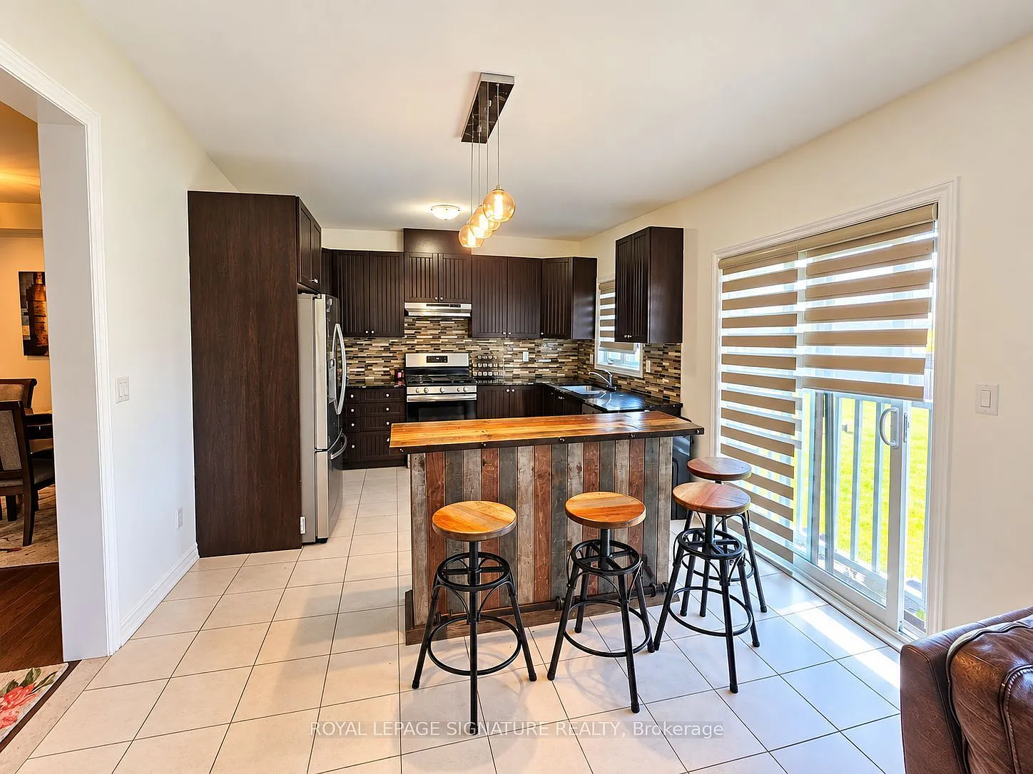 4 bed, $2,800 — Photo 4