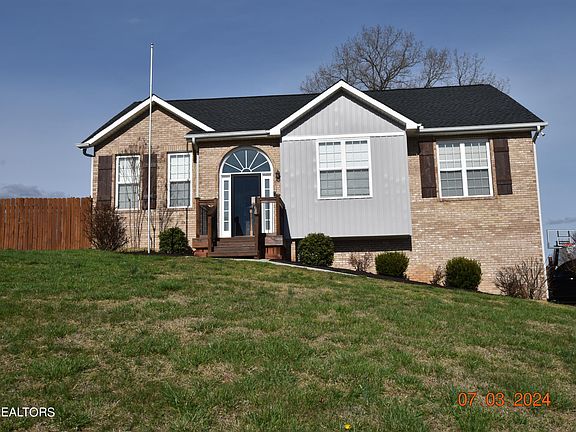 2nd image of 624 Greenfern Trl