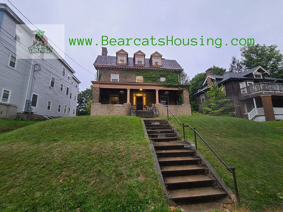 109 Chestnut St #1