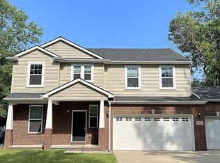 5639 Carlburt St, West Bloomfield, MI